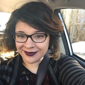 Meet your Posher, Vanessa